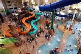 Best Indoor and Outdoor Water Parks Around Jersey City