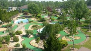 best places to play mini golf near me